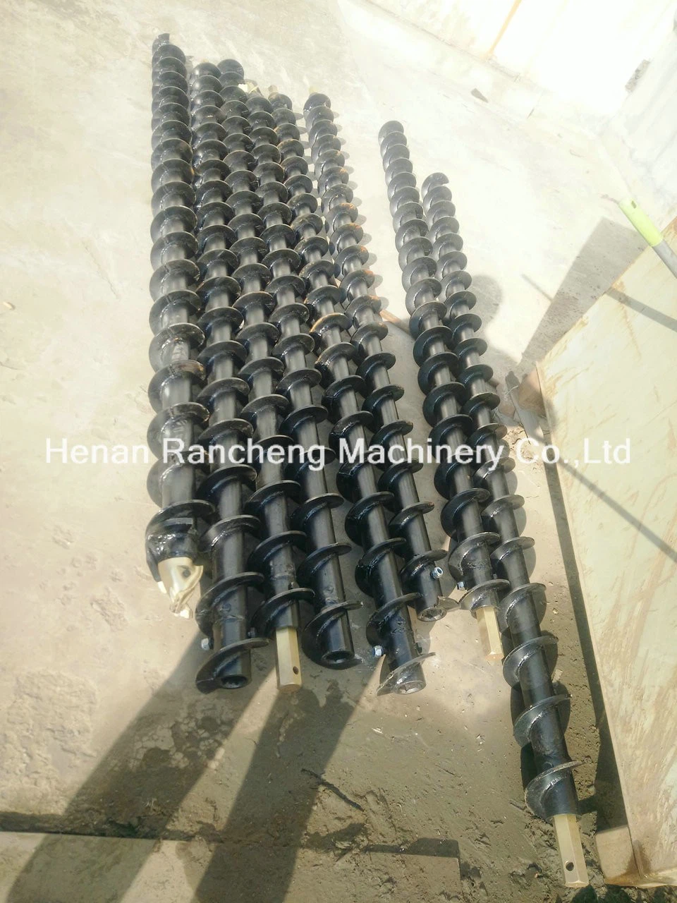 Auger Rod (4)